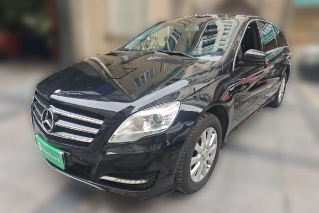 Used Mercedes-Benz R-Class 2017 R 320 4MATIC Business Edition Prestige Model