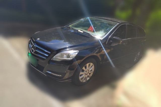 Used Mercedes-Benz R-Class 2017 R 320 4MATIC Business Edition Prestige Model