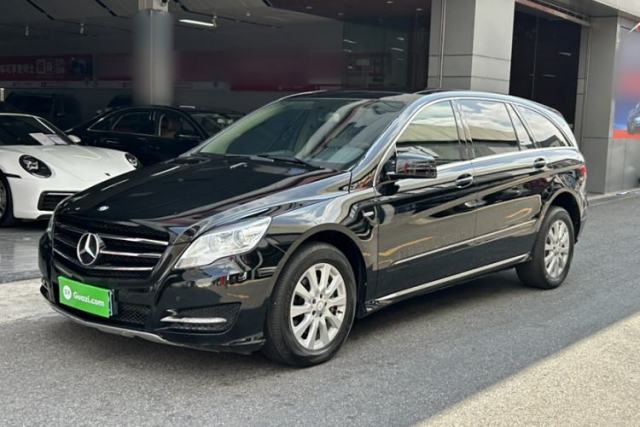 Used Mercedes-Benz R-Class 2017 R 320 4MATIC Business Edition Prestige Model