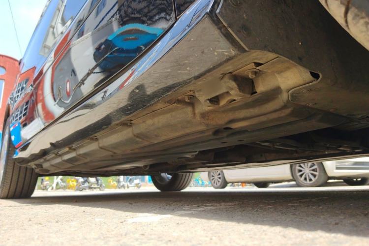 Used Mercedes-Benz R-Class 2017 R 320 4MATIC Luxury Collection Edition Chassis Front Right