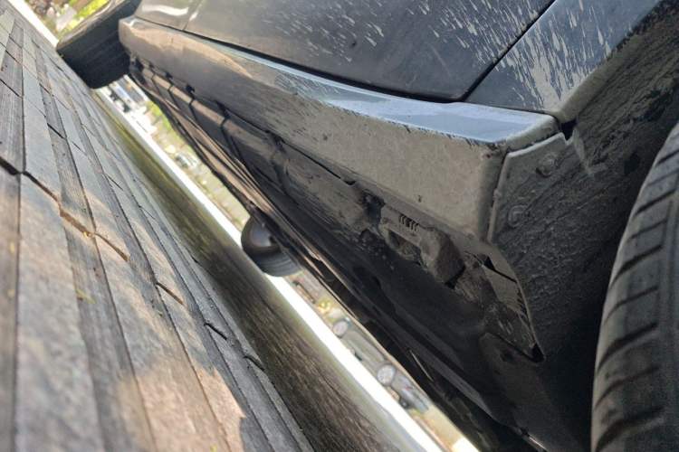 Used Mercedes-Benz R-Class 2017 R 320 4MATIC Business Edition Prestige Model Chassis Front Right