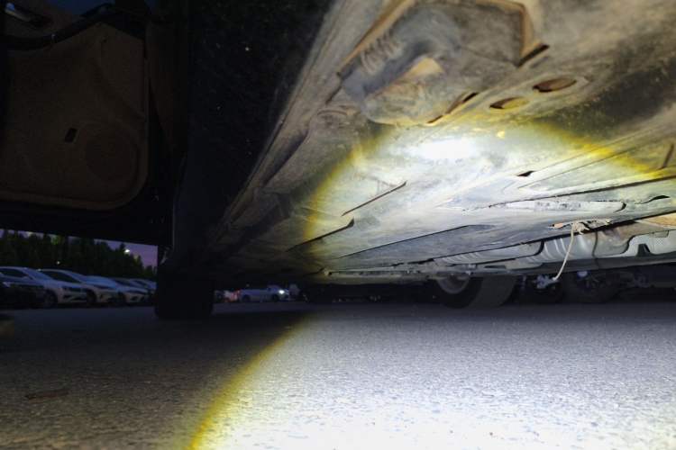 Used Mercedes-Benz R-Class  Chassis Rear Left