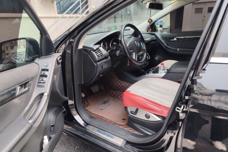 Used Mercedes-Benz R-Class 2017 R 320 4MATIC Business Edition Prestige Model Driver Seat