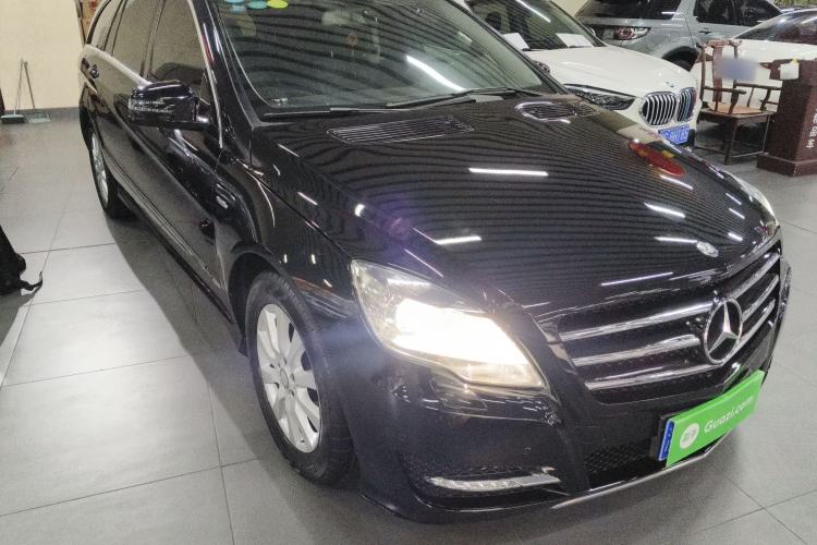 Used Mercedes-Benz R-Class 2017 R 320 4MATIC Business Edition Prestige Model Exterior 1