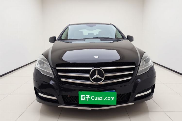 Used Mercedes-Benz R-Class 2017 R 320 4MATIC Business Edition Prestige Model Exterior 1