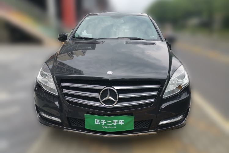 Used Mercedes-Benz R-Class 2017 R 320 4MATIC Business Edition Prestige Model Exterior 1