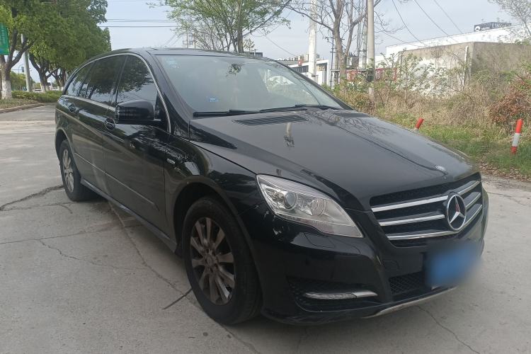 Used Mercedes-Benz R-Class 2017 R 320 4MATIC Business Edition Prestige Model Exterior 1
