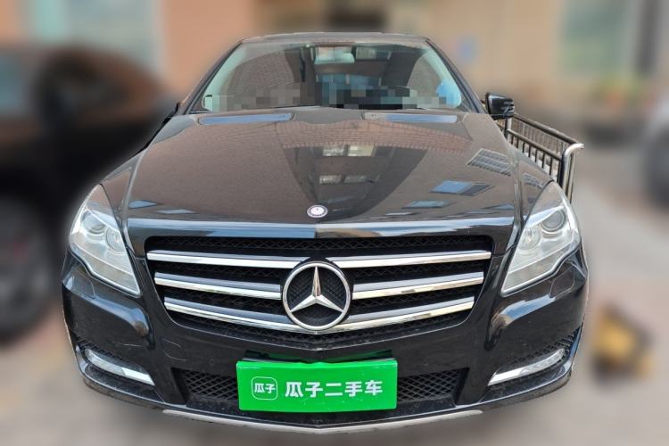 Used Mercedes-Benz R-Class 2017 R 320 4MATIC Business Edition Prestige Model Exterior 1