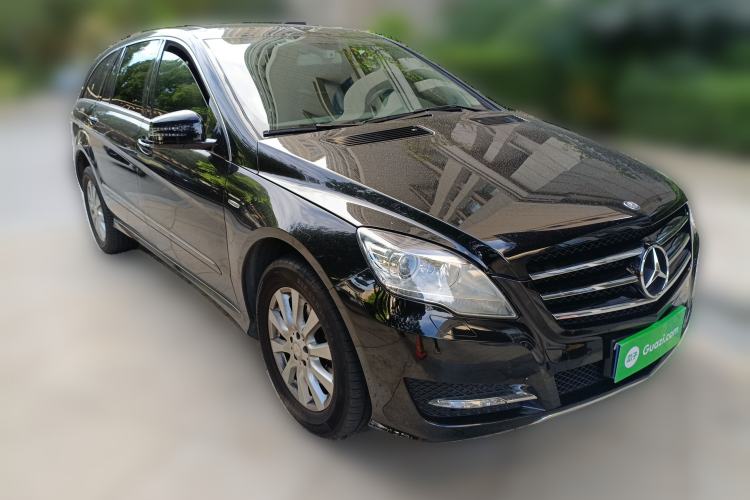 Used Mercedes-Benz R-Class 2017 R 320 4MATIC Business Edition Prestige Model Exterior 2
