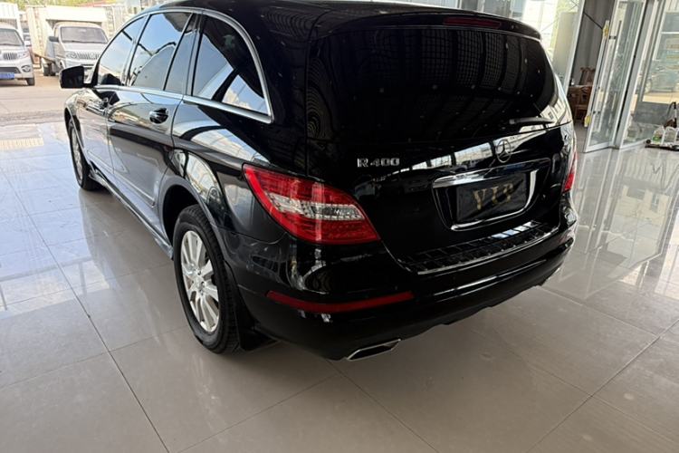 Used Mercedes-Benz R-Class 2017 R 320 4MATIC Business Edition Prestige Model Exterior 3