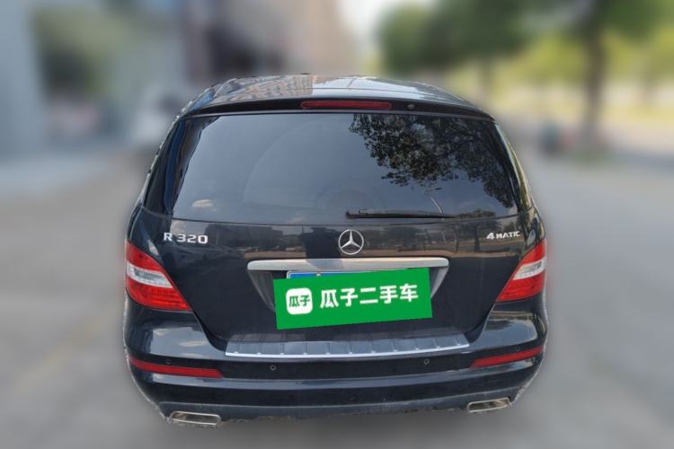 Used Mercedes-Benz R-Class 2017 R 320 4MATIC Business Edition Prestige Model Exterior 4