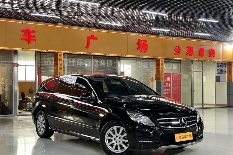 Used Mercedes-Benz R-Class 2017 R 320 4MATIC Business Edition Prestige Model Exterior 4
