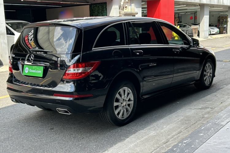 Used Mercedes-Benz R-Class 2017 R 320 4MATIC Business Edition Prestige Model Exterior 5