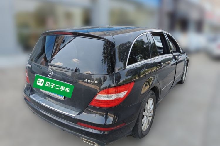 Used Mercedes-Benz R-Class 2017 R 320 4MATIC Business Edition Prestige Model Exterior 5