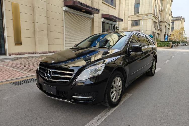 Used Mercedes-Benz R-Class 2017 R 320 4MATIC Business Edition Prestige Model Exterior 5