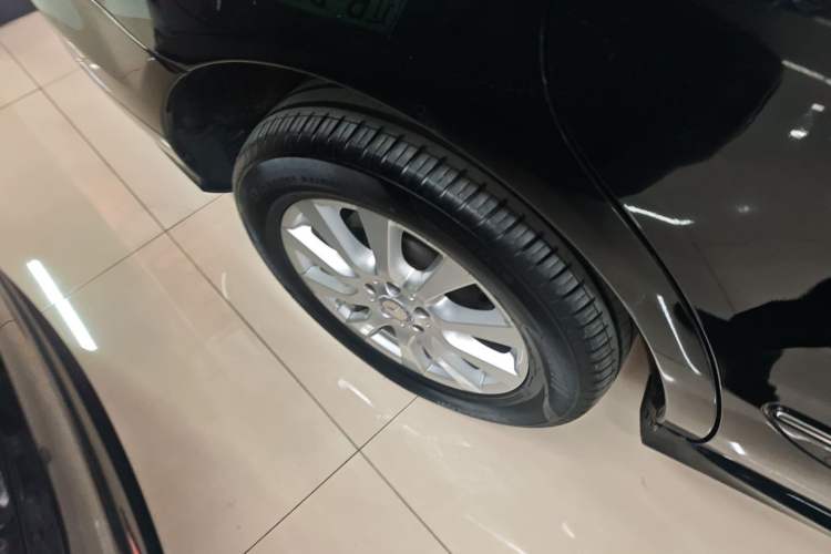 Used Mercedes-Benz R-Class 2017 R 320 4MATIC Business Edition Prestige Model Exterior 8