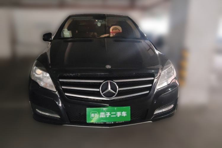 Used Mercedes-Benz R-Class 2017 R 320 4MATIC Business Edition Prestige Model Front