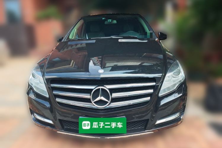 Used Mercedes-Benz R-Class 2017 R 320 4MATIC Business Edition Prestige Model Front