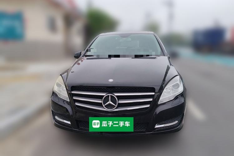 Used Mercedes-Benz R-Class 2017 R 320 4MATIC Business Edition Prestige Model Front
