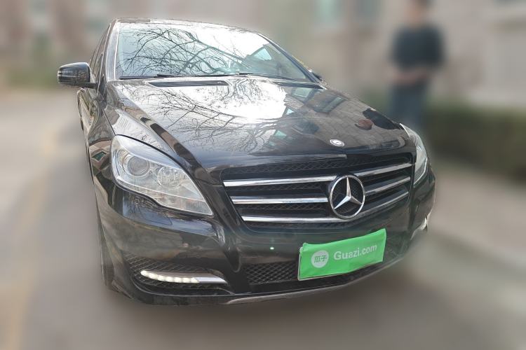 Used Mercedes-Benz R-Class 2017 R 320 4MATIC Business Edition Prestige Model Front