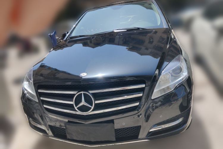 Used Mercedes-Benz R-Class 2017 R 320 4MATIC Business Edition Prestige Model Front