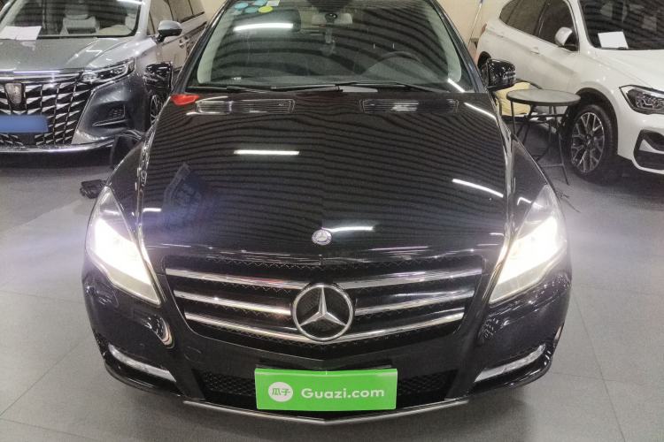 Used Mercedes-Benz R-Class 2017 R 320 4MATIC Business Edition Prestige Model Front