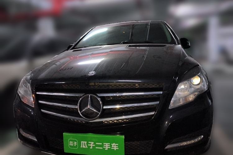 Used Mercedes-Benz R-Class 2017 R 320 4MATIC Business Edition Prestige Model Front