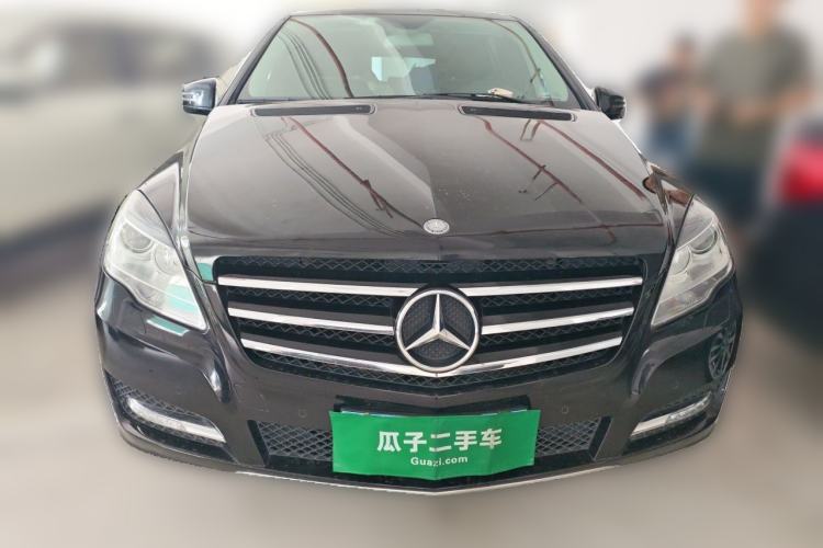Used Mercedes-Benz R-Class 2017 R 320 4MATIC Business Edition Prestige Model Front