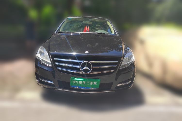 Used Mercedes-Benz R-Class 2017 R 320 4MATIC Business Edition Prestige Model Front