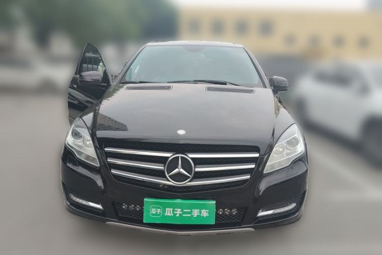 Used Mercedes-Benz R-Class 2017 R 320 4MATIC Business Edition Prestige Model Front