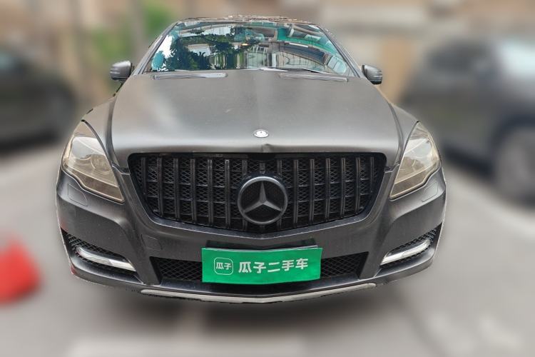 Used Mercedes-Benz R-Class 2017 R 320 4MATIC Business Edition Prestige Model Front