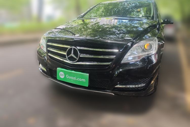 Used Mercedes-Benz R-Class 2017 R 320 4MATIC Business Edition Prestige Model Front