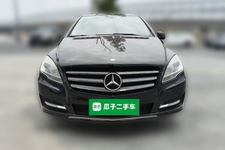 Used Mercedes-Benz R-Class 2017 R 320 4MATIC Business Edition Prestige Model Front