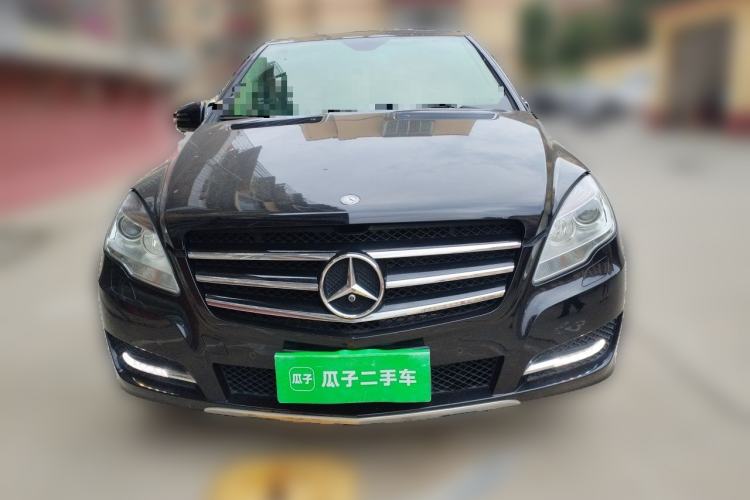 Used Mercedes-Benz R-Class 2017 R 320 4MATIC Business Edition Prestige Model Front