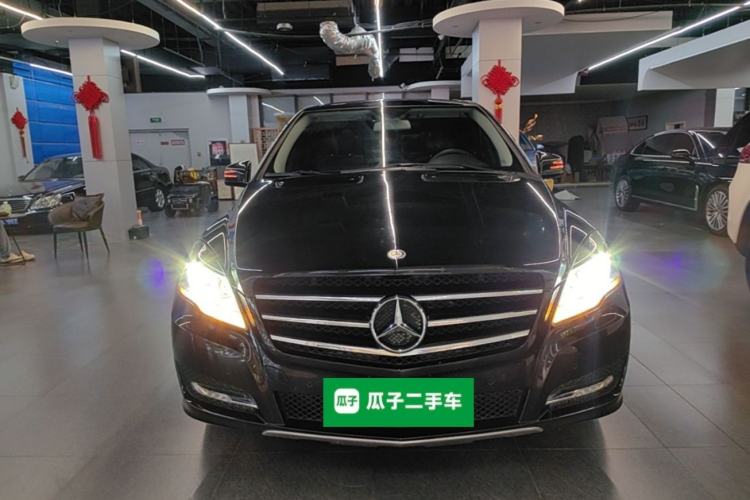 Used Mercedes-Benz R-Class 2017 R 320 4MATIC Business Edition Prestige Model Front
