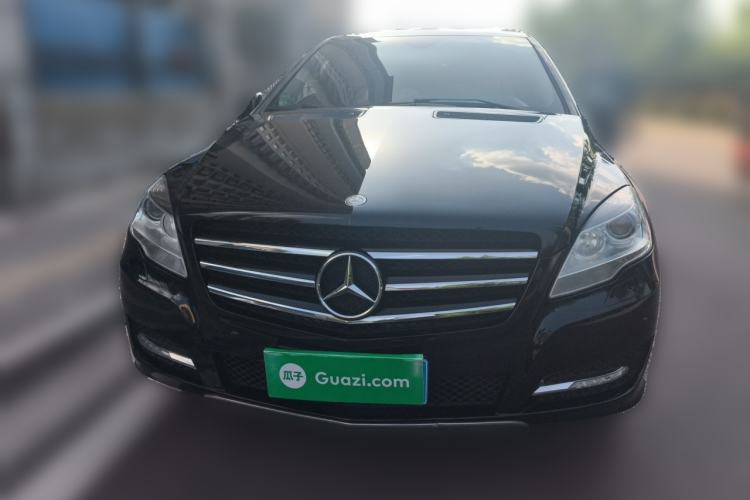 Used Mercedes-Benz R-Class 2017 R 320 4MATIC Business Edition Prestige Model Front