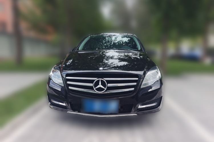 Used Mercedes-Benz R-Class 2017 R 320 4MATIC Business Edition Prestige Model Front