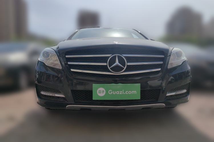 Used Mercedes-Benz R-Class 2017 R 320 4MATIC Business Edition Prestige Model Front