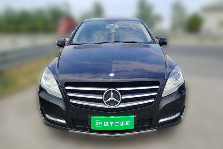 Used Mercedes-Benz R-Class 2017 R 320 4MATIC Business Edition Prestige Model Front