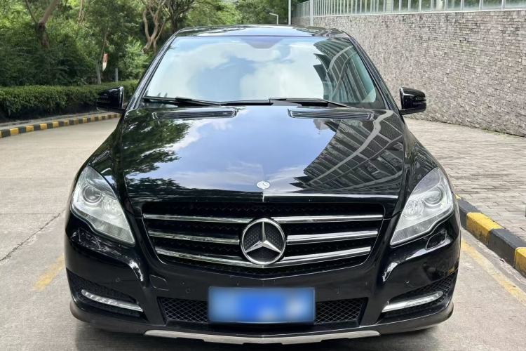 Used Mercedes-Benz R-Class 2017 R 320 4MATIC Business Edition Prestige Model Front