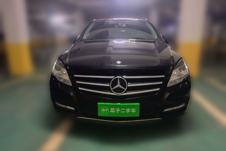 Used Mercedes-Benz R-Class 2017 R 320 4MATIC Business Edition Prestige Model Front