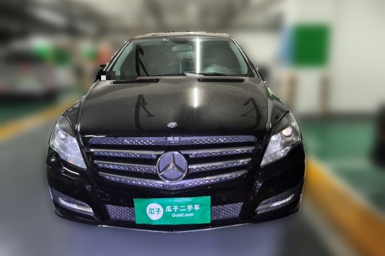 Used Mercedes-Benz R-Class 2017 R 320 4MATIC Business Edition Prestige Model Front