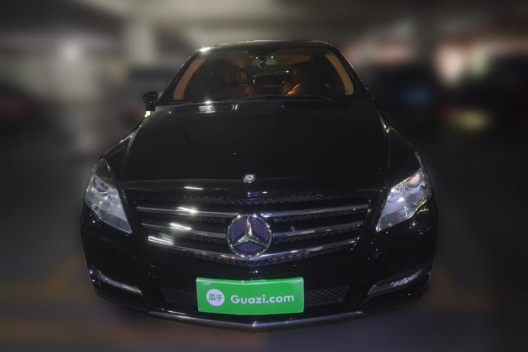 Used Mercedes-Benz R-Class 2017 R 320 4MATIC Luxury Collection Edition Front