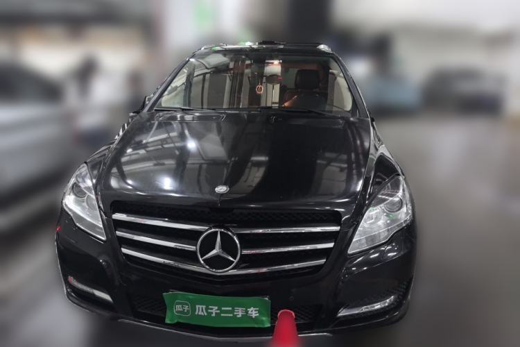 Used Mercedes-Benz R-Class 2017 R 320 4MATIC Business Edition Prestige Model Front