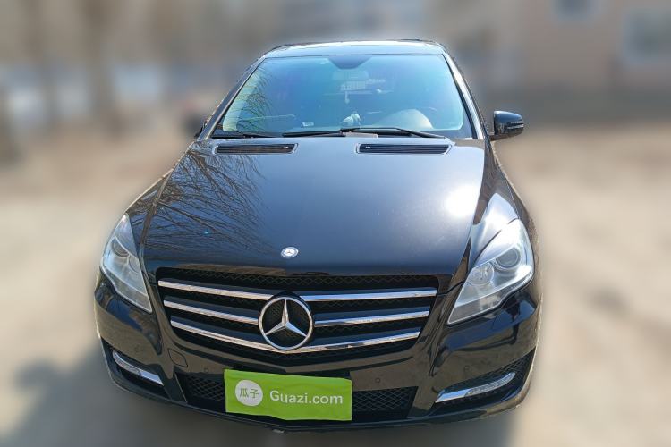 Used Mercedes-Benz R-Class 2017 R 320 4MATIC Business Edition Prestige Model Front