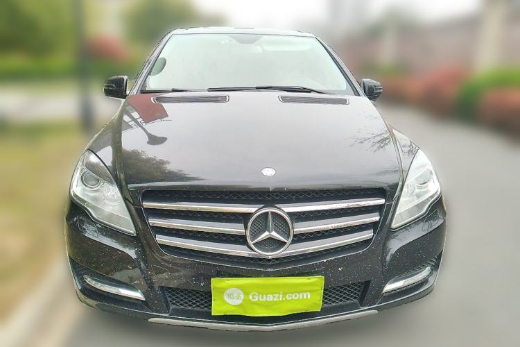 Used Mercedes-Benz R-Class 2017 R 320 4MATIC Business Edition Prestige Model Front