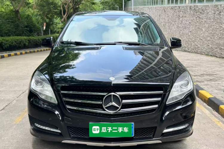Used Mercedes-Benz R-Class 2017 R 320 4MATIC Business Edition Prestige Model Front