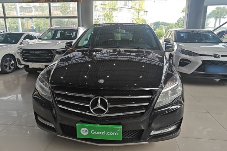 Used Mercedes-Benz R-Class 2017 R 320 4MATIC Business Edition Prestige Model Front