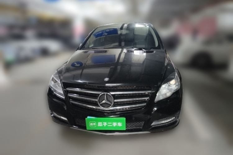 Used Mercedes-Benz R-Class 2017 R 320 4MATIC Luxury Collection Edition Front