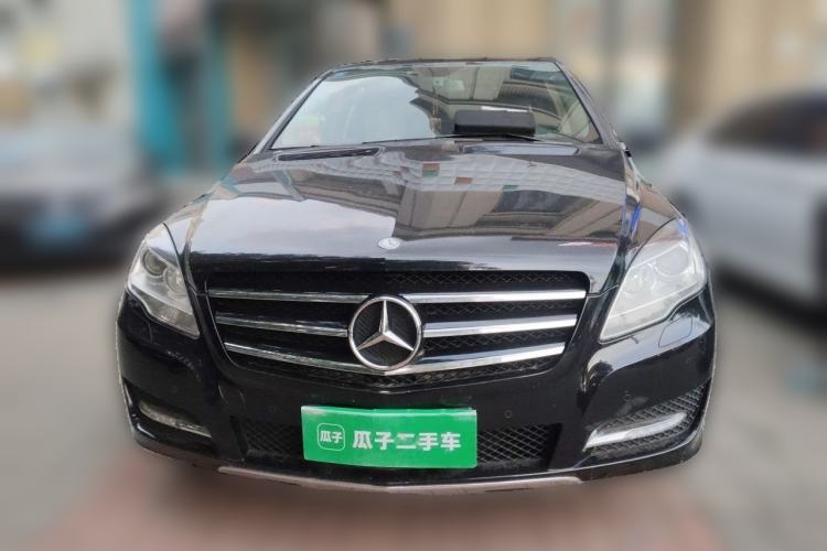 Used Mercedes-Benz R-Class 2017 R 320 4MATIC Business Edition Prestige Model Front